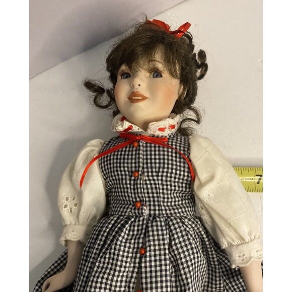 Paradise Galleries Annie Musical Porcelain Doll Collectible 14" by Cindy Shafer - Picture 12 of 16